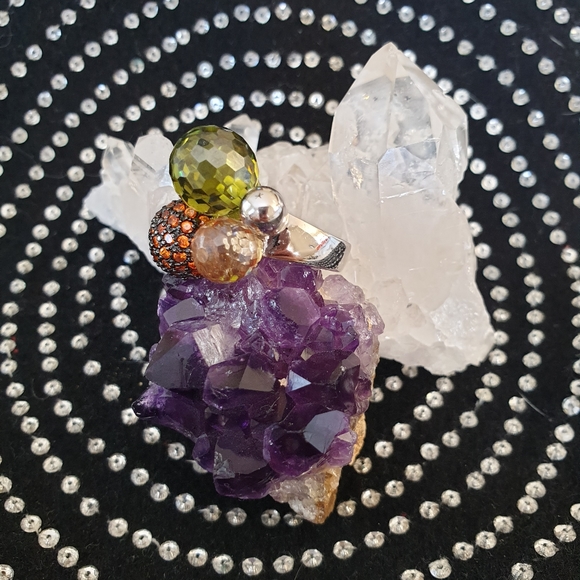 🐠⚡NWOT Crystal Grape Cluster Cocktail Ring⚡ - Picture 5 of 12